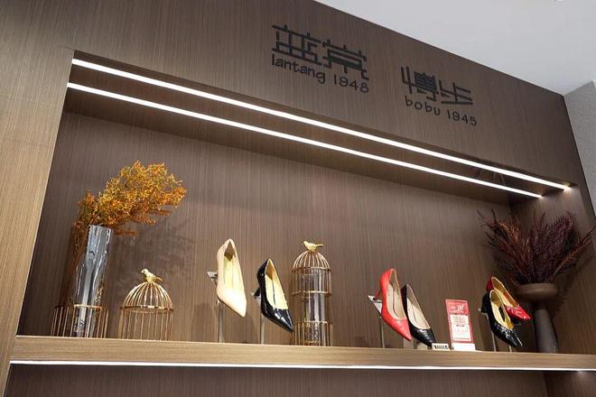 八十年老字号品牌老店新开↑AG旗舰厅南京西路上这家(图5)